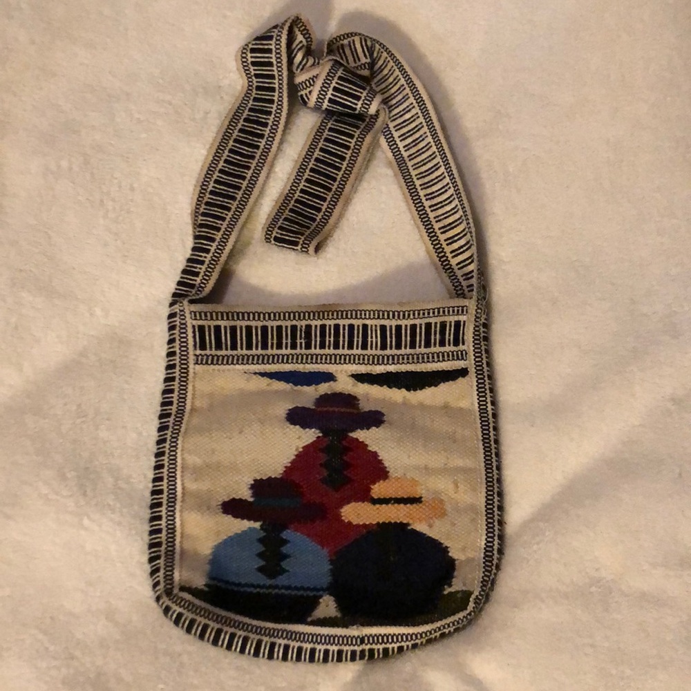 Purse - Picture 2 of 8